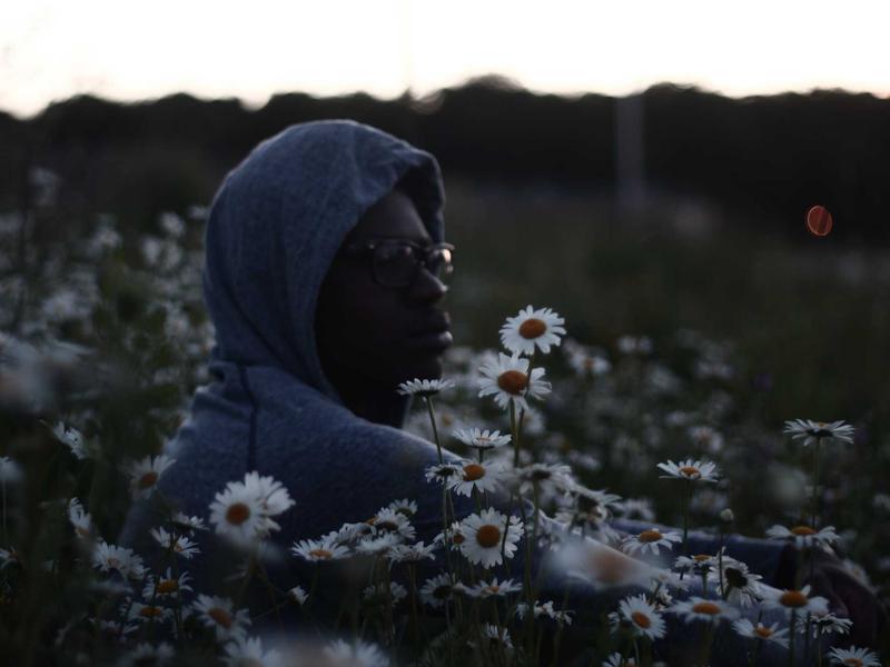重庆山城<br>cevlzba.cn 轻轨穿楼奇观